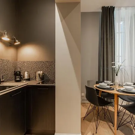 Blazac Furnished Flat Апартаменты Экс-ле-Бен