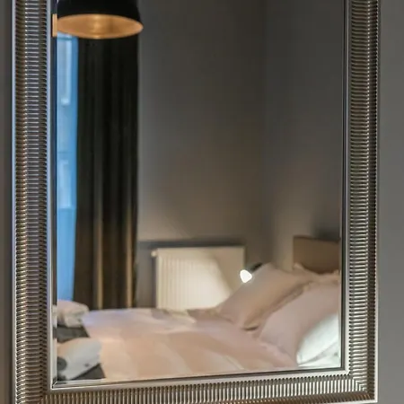 Апартаменты Blazac Furnished Flat *